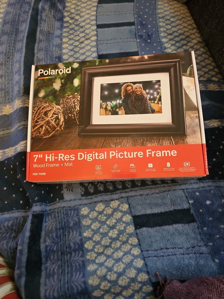 7" Hi- Res Digital Picture Frame