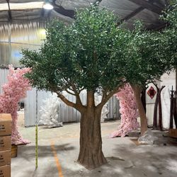 Luxury Faux Olive Trees – Statement Piece for Home & Commercial Spaces
