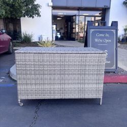 New 135 Gallon 45"x24"x29" Patio Outdoor Wicker Storage Box