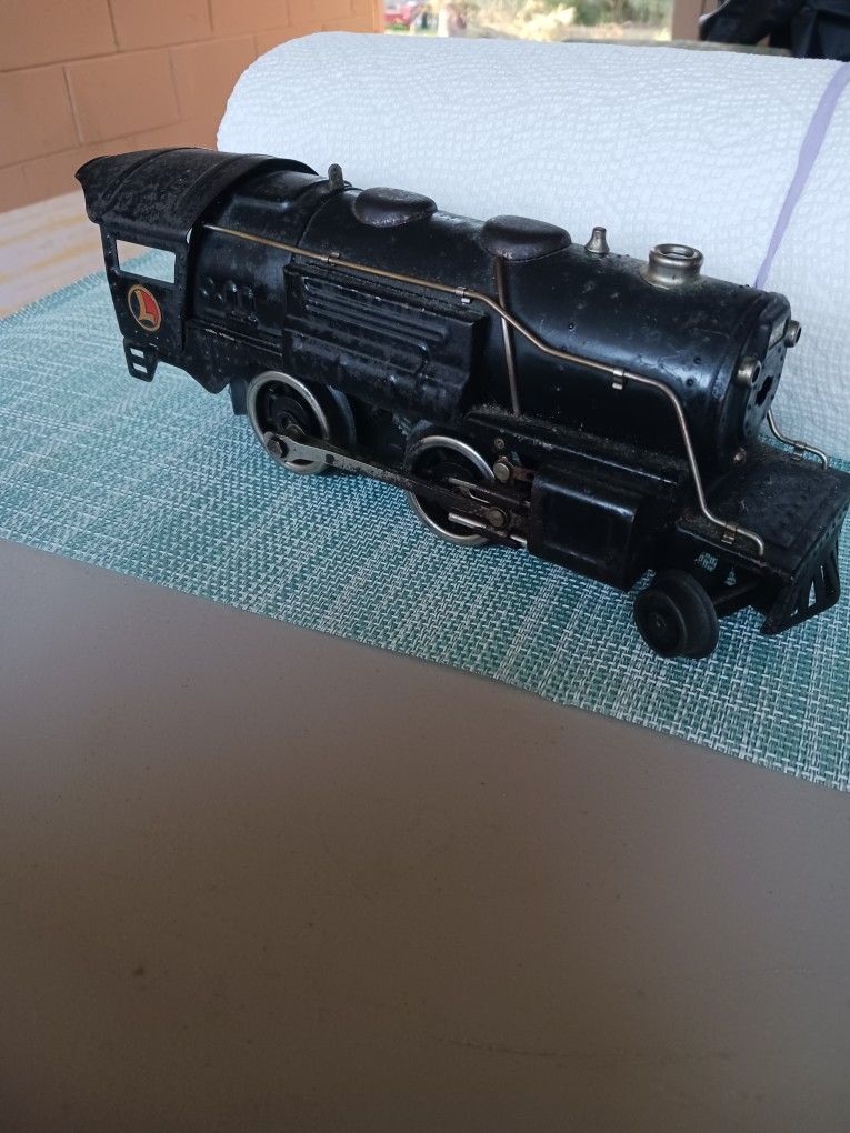 LIONEL "O" Gauge motor. Train