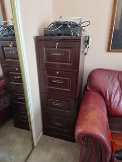 File Cabinets (2) $25 each with keys