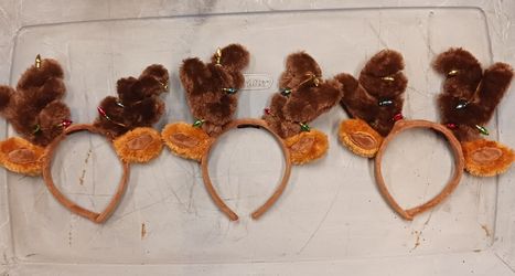 3 Pair Of Riendeer Ears