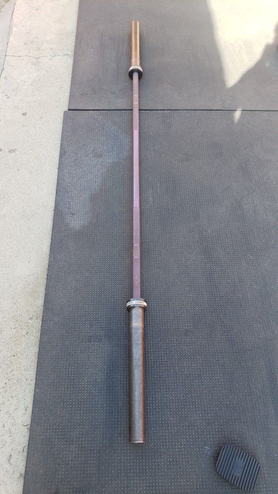 Wright Barbell (45lb)