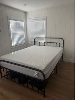 Queen bed and bed frame