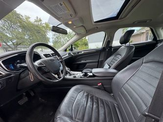 Ford Fusion Sedan