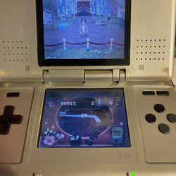 Nintendo DS Lite 