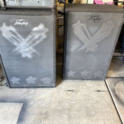 2 Peavey Model 215 speakers $100 For Both (Not Working)