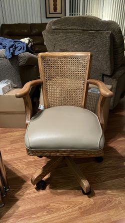 Two ding chairs on wheels vintage 80s