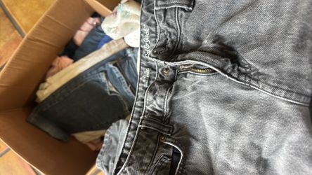 Box 📦 of girls clothes