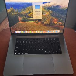 2021 MacBook Pro 16” 64GB, M1 MAX, 2TB, 58 Count, Music Record & Video Editing Software, Charger