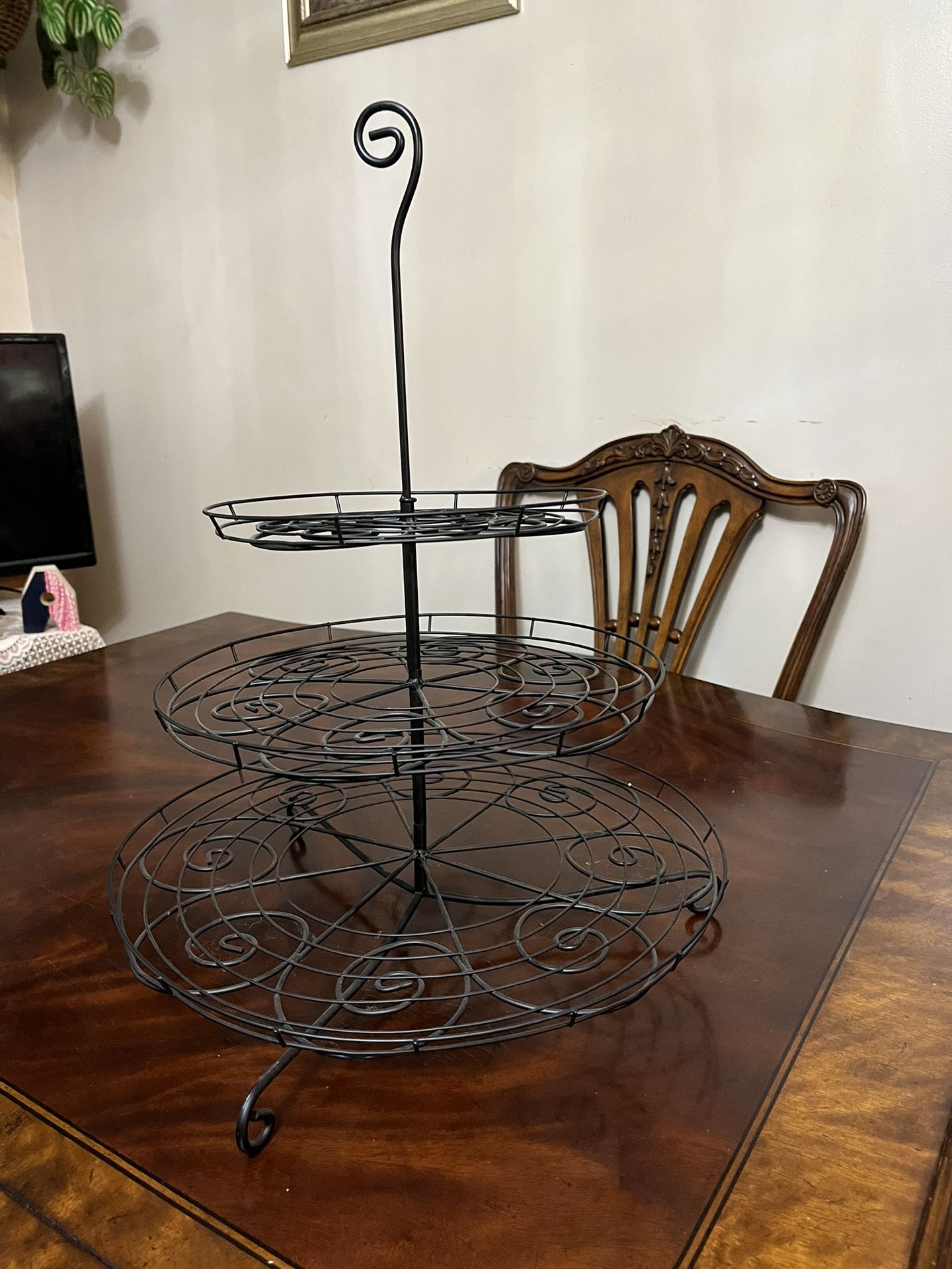 Beautiful Black Metal Tiered Stand