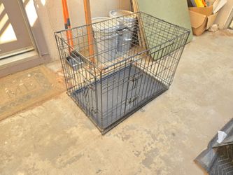(2) Dog Kennels (1) Dog Playpen Multiple Feet Of Dog Fencing
