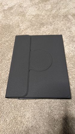 Keyboard Case for iPad 10.9 inch 2022 Released, Wireless Detachable Backlit 7 Colors Keyboards