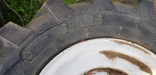 Old craftsman tractor rims.