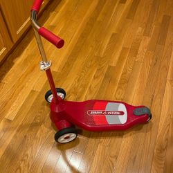 Radio Flyer Scooter