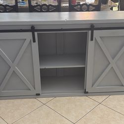 Tv Stand Barnyard Doors 