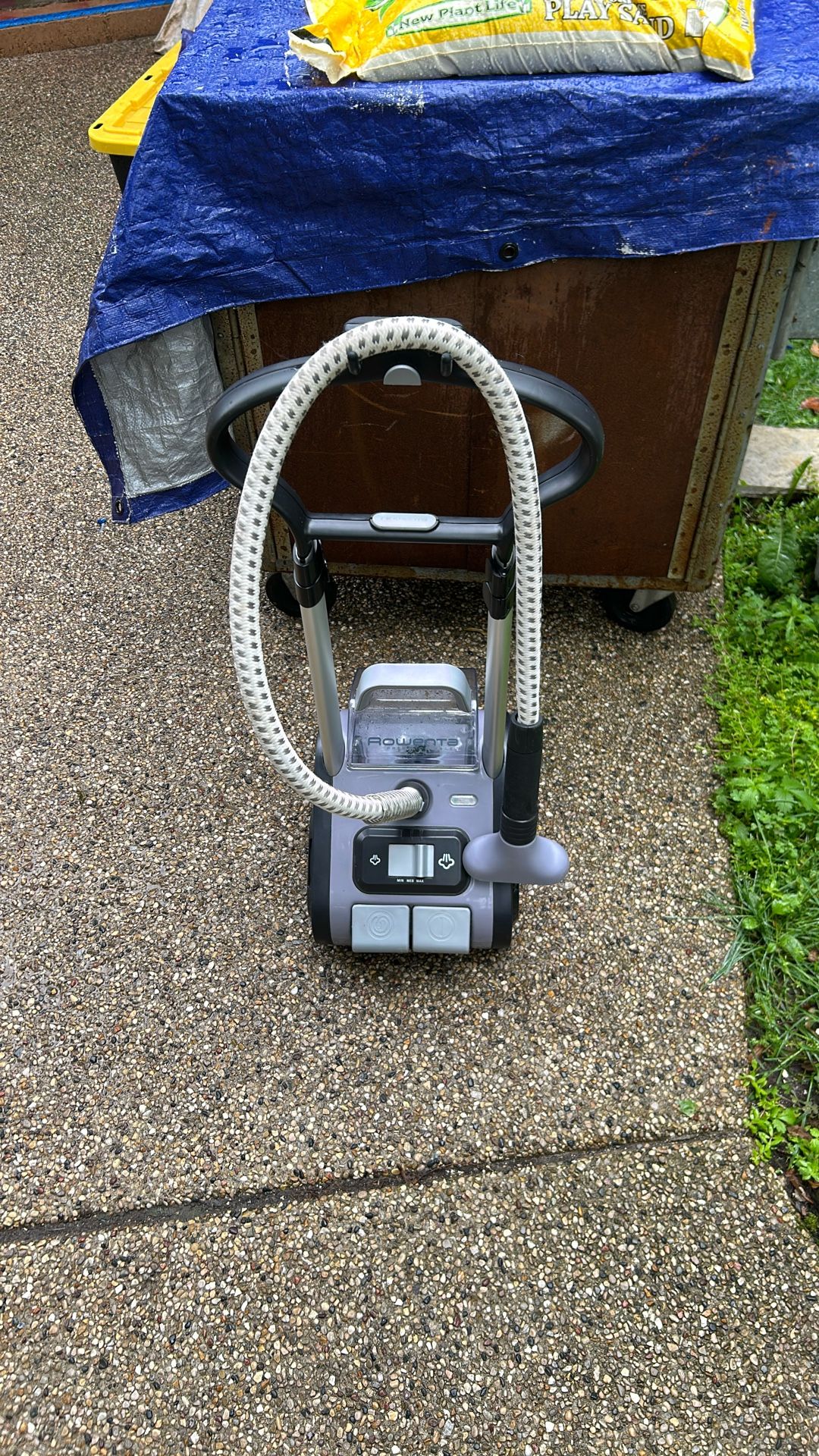 ROWENTA PRECISION VALET GARMET STEAMER with Attachments