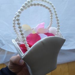 Small flower girl basket