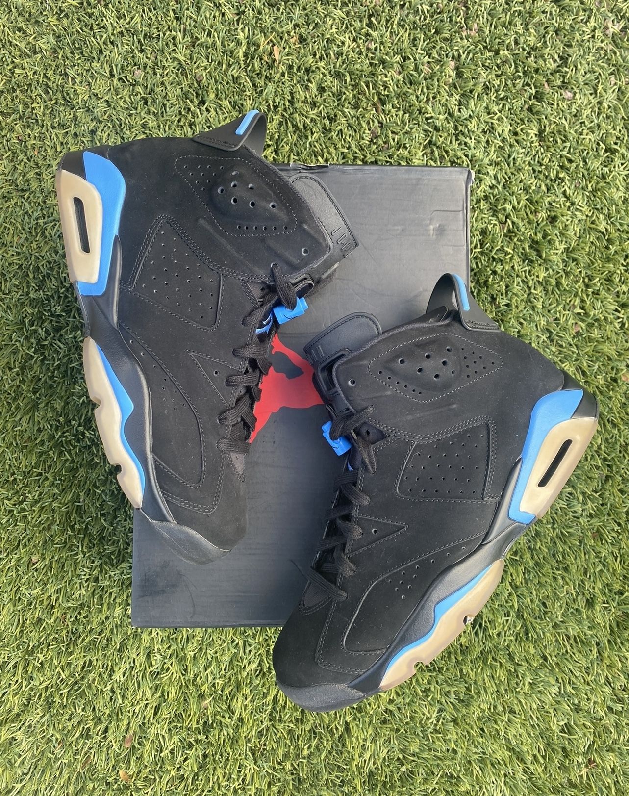 Jordan 6 Retro “UNC” Size 9.5