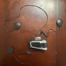 Cardo Packtalk Bluetooth Motorcycle Headset/Intercom/Communication Device - Chatterbox