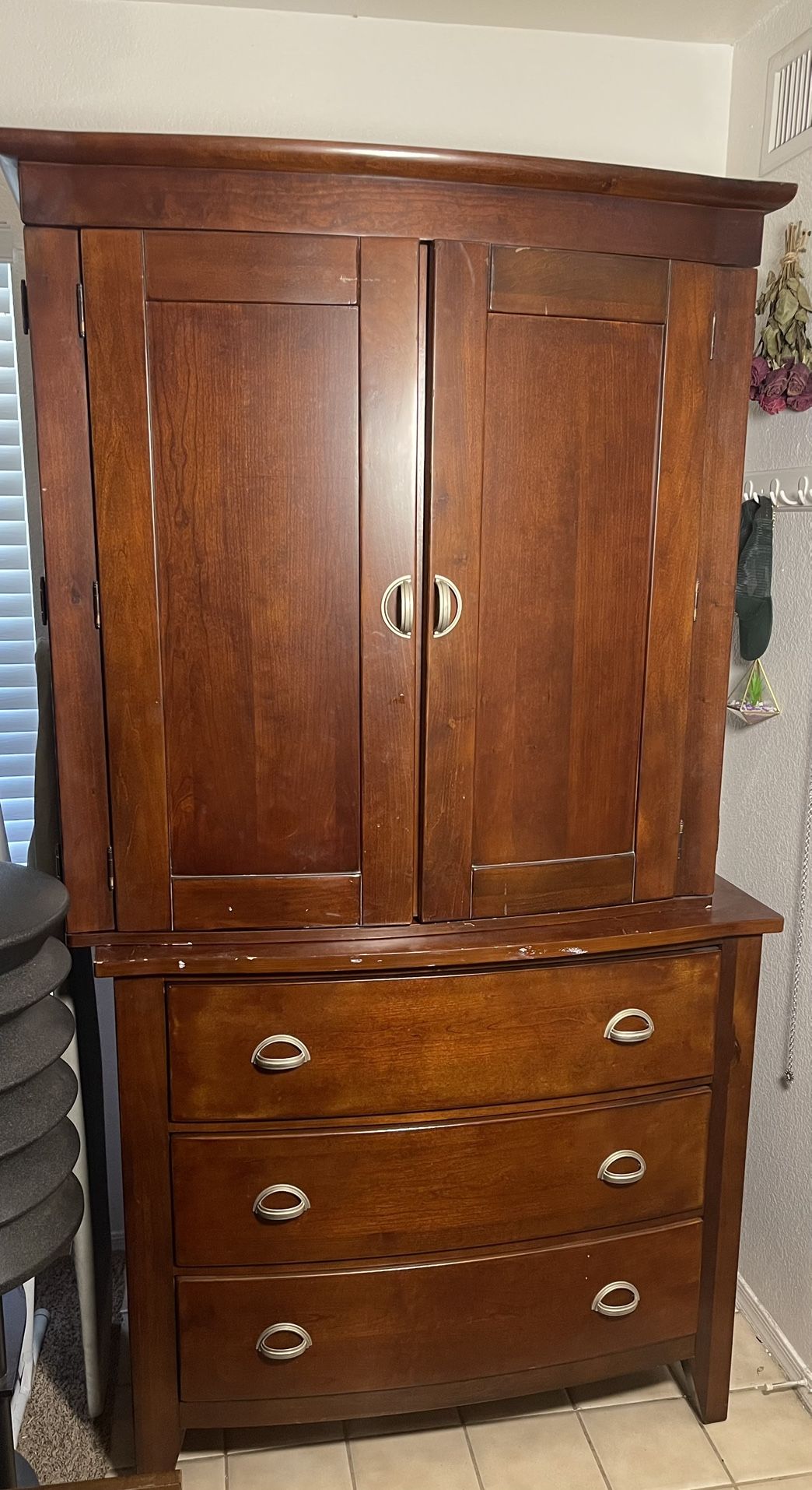 Two Piece Dresser