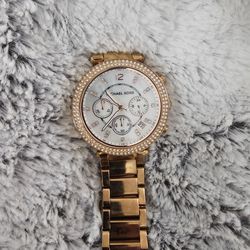 Michael Kors Women's Parker Chronograph Crystal Rose-Tone Stainless Steel Mother of Pearl Dial