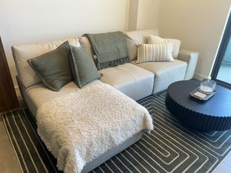 Laney/Davis Park 3 piece sectional with chaise