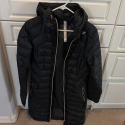 Lululemon Women’s down jacket size 8 