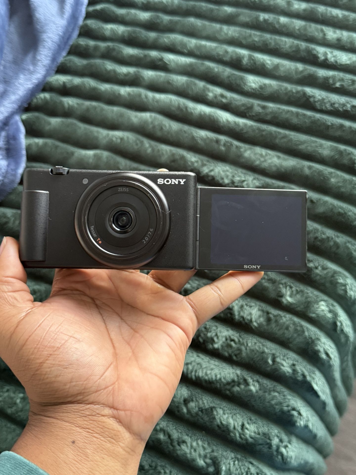 Sony ZV-1F