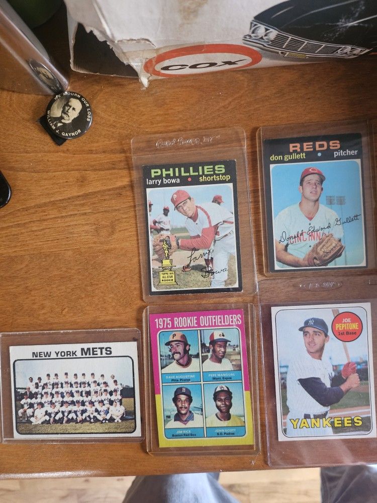 OLD BASEBALL CARDS