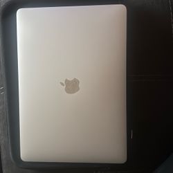 MacBook Air M1 