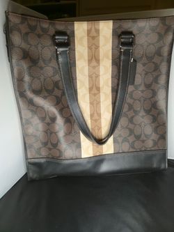 Coach signature business/laptop bag