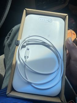  UV Zone Clean AND CHARGE the Phone, Kill germs and bacteria on Smartphones 