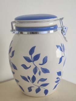 Inspirado delft blue and white Jar