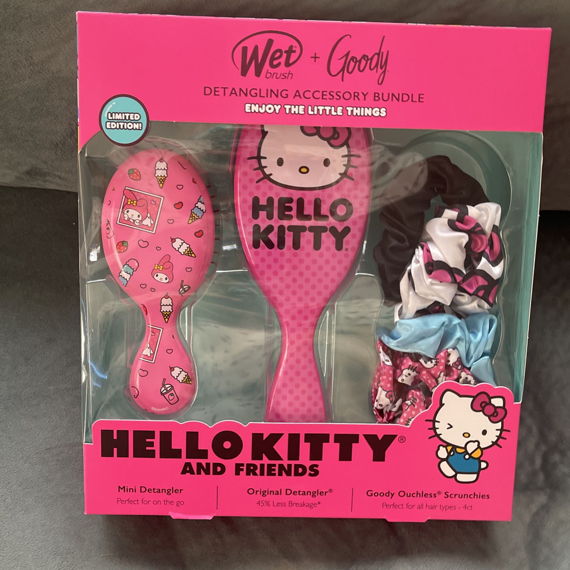 Hello Kitty And Friends Brush Bundle