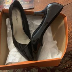 Shoes Size 11