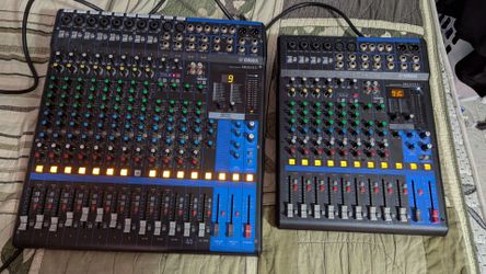 Dos mixers Yamaha