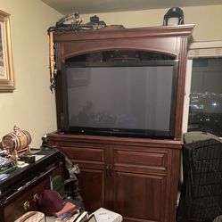 50 Inch Tv With Lifting Hutch