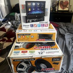 2500 Watt Subwoofer An 2500 Watt Subwoofer Amplifier An DVD Multimedia Receiver With Bluetooth 