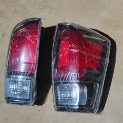 16-23 Tacoma Tailights
