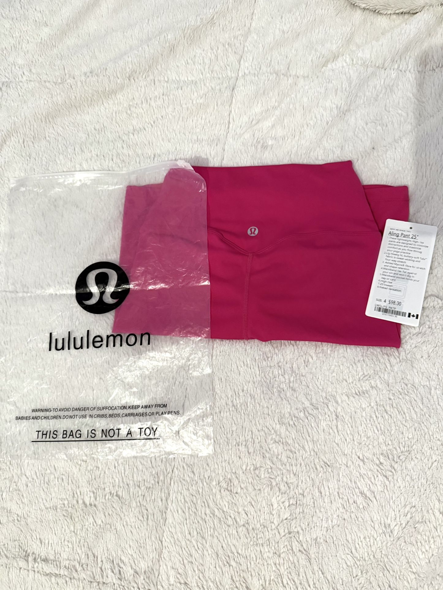 Lululemon Shorts Color Coral/Hot Pink Size 4