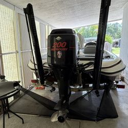 2003 Triton TR19