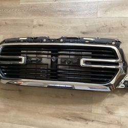 2019 Ram 1500 Front Grill Grille 