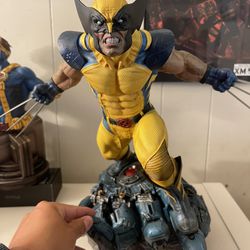 Wolverine Xmen Statue 