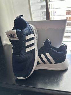 Tenis Adidas Unisex Size 8k