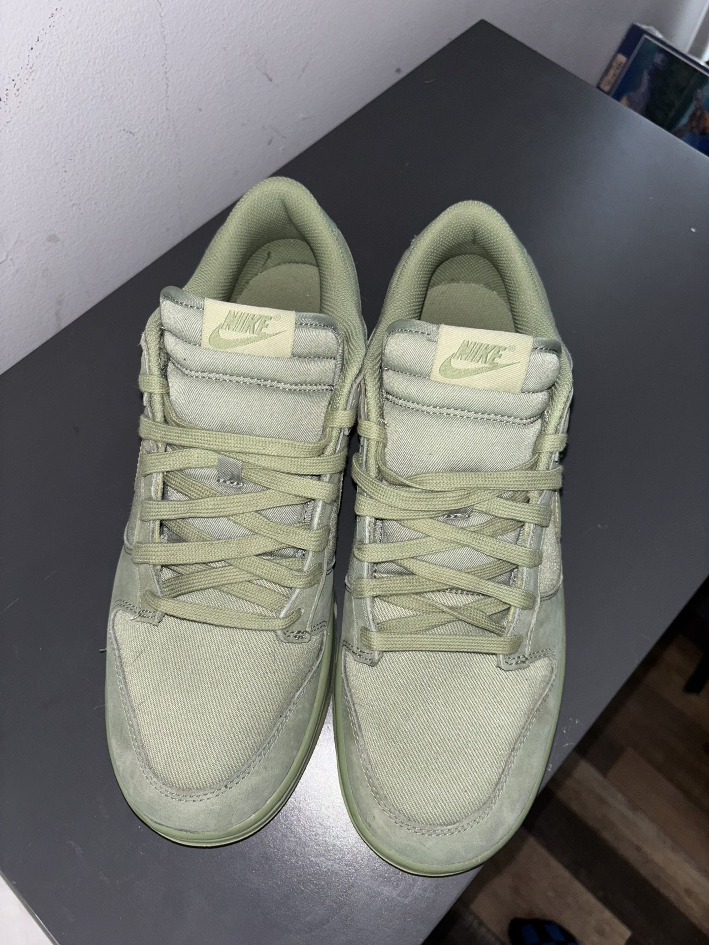 Green Nike Dunks