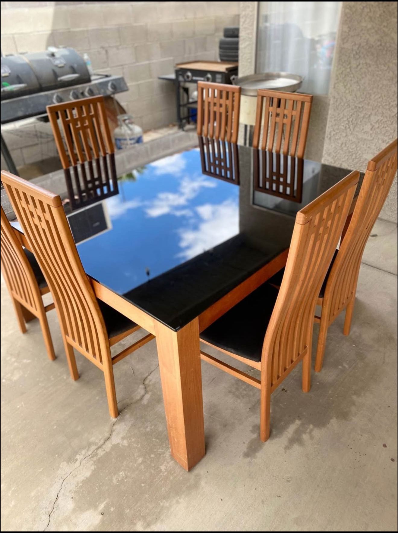 Comedor/ Dining Table