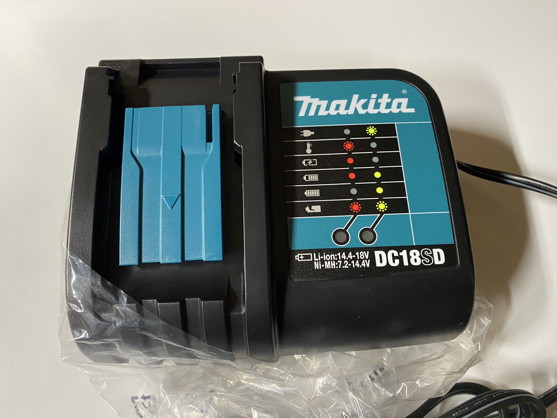 Brand New Makita 18v Fast Charger