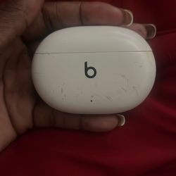 Beats Studio Buds+
