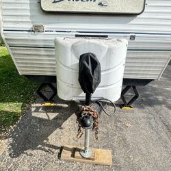 27 Foot Salem  Camper